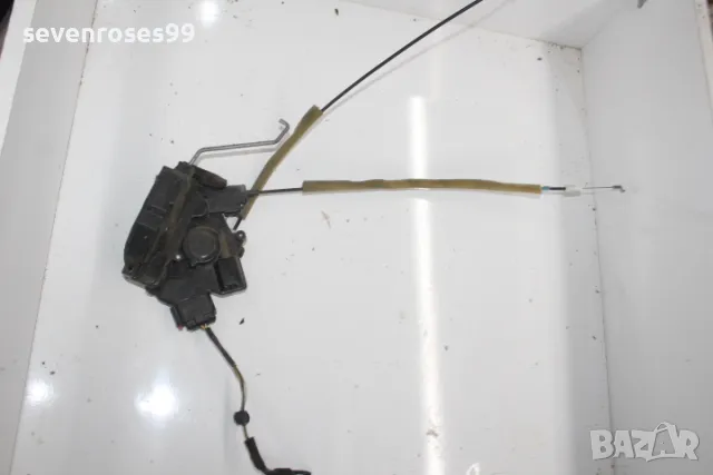 Брава предна дясна Мазда 3 2008 2.3i 158hp Mazda 3 седан