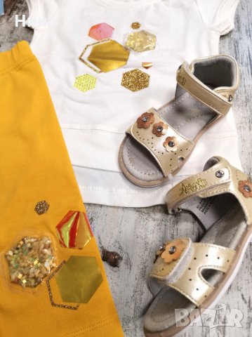 Златист комплект NK, снимка 2 - Детски комплекти - 32236890