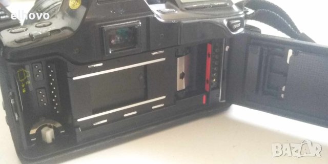 Фотоапарат Minolta Dynax 7000i, снимка 3 - Фотоапарати - 43652167