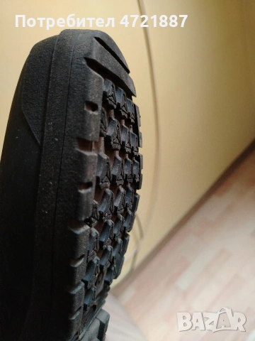 Нови мъжки обувки 43номер, тип ботуши, снимка 5 - Маратонки - 53475542