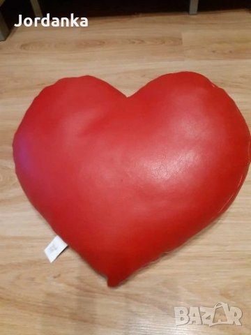 Кожено сърце за св.  Валентин , снимка 1 - Романтични подаръци - 27818437