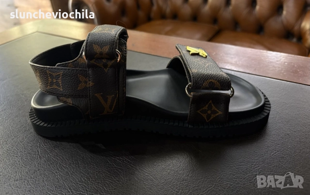 Louis Vuitton Sunset Comfort Flat Sandals, снимка 3 - Сандали - 51616158