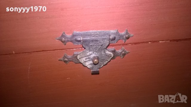 CHIVAS REGAL-ДЪРВЕНА КУТИЯ-24Х12Х11СМ-ВНОС ШВЕЦИЯ, снимка 9 - Колекции - 28046350