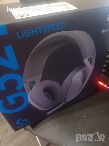 Геймърски слушалки Logitech g321 lightspeed, снимка 2 - Слушалки за компютър - 52653555