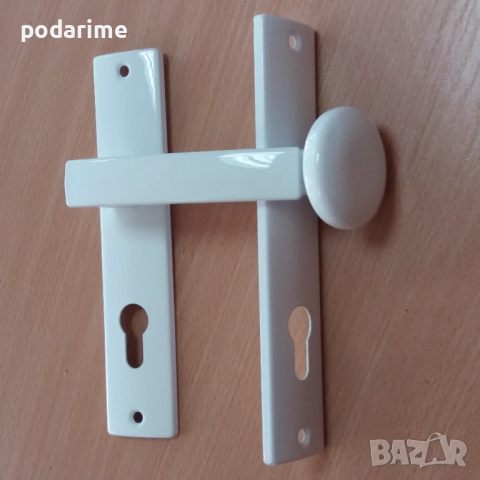 Дръжка с топка - 70 мм междуцентрие, бяла, снимка 4 - Входни врати - 51482022