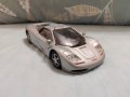 Метална количка Mclaren F1 Maisto Supercar collection 1/24, снимка 7