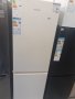 Хладилникът с фризер SAMSUNG модел RB34T603EEL цвят Бежов/Кремав