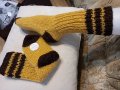 Ръчно плетени дамски чорапи от вълна( размер 38, снимка 1 - Дамски чорапи - 39648291