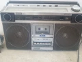 Радиокасетофон Хитачи, снимка 1