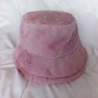 Плюшена шапка идиотка в розов цвят, снимка 2 - Шапки - 38817084