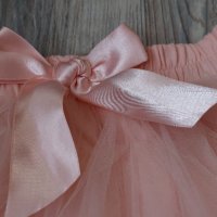 Нежна пола от тюл в розово, снимка 1 - Детски рокли и поли - 40332021
