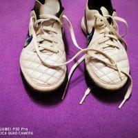 Детски спортни маратонки Nike, тип "стоножки", номер 35, почти нови. , снимка 4 - Футбол - 43430096