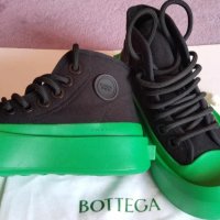 Налични спортни обувки Bottega Veneta 37, снимка 2 - Дамски ежедневни обувки - 43728699