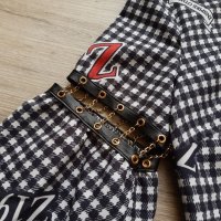 Нова блузка с ефирни ръкави и синджири на намаление, снимка 3 - Корсети, бюстиета, топове - 26468590
