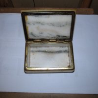 Мраморна кутия за бижута - Минералсувенир, снимка 1 - Други ценни предмети - 39867408