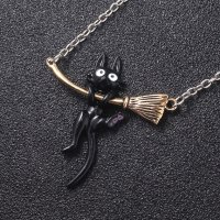 Колие японска черна котка с метла - чисто ново, снимка 2 - Колиета, медальони, синджири - 28070073