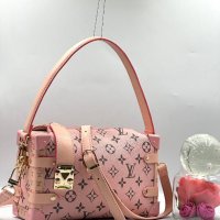 ✨🩷Louis Vuitton стилни дамски чанти / различни цветове🩷✨, снимка 1 - Чанти - 43675970