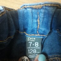 Zara H&M - дънки 128 см, снимка 2 - Детски панталони и дънки - 26418811