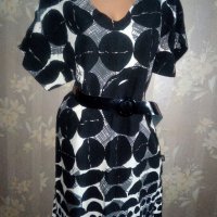 Didi S/M-Нова права рокля в черно и бяло, снимка 1 - Рокли - 32360867