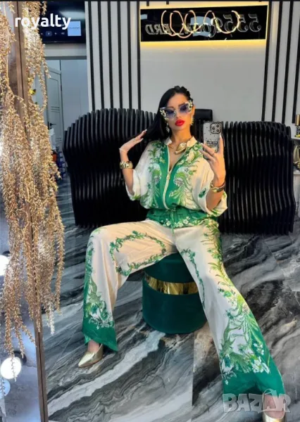 Луксозен комплект тип кимоно, снимка 1