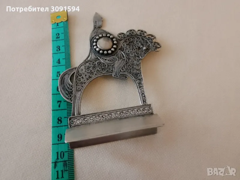 Руска Красива фигура, изработена филигран от сребро, представляваща ездач на кон., снимка 1