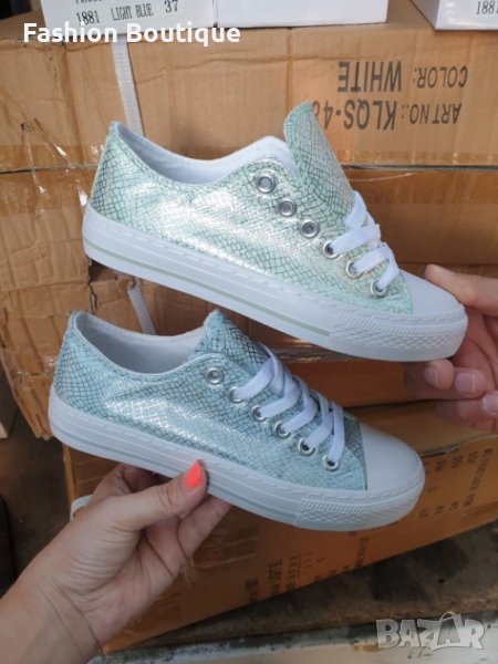 Най-новия модел дамски кецове в зелено с метална шарка на змийска кожа, снимка 1