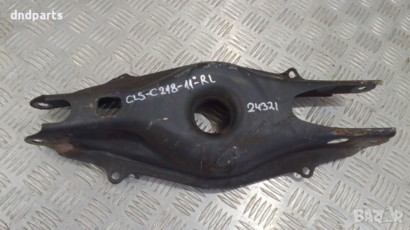 Носач Mercedes CLS350i C218 2011г.(заден ляв)	, снимка 1