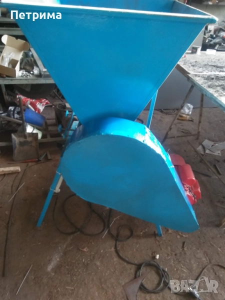 Машина за чупене на орехи,лешници, бадеми , снимка 1