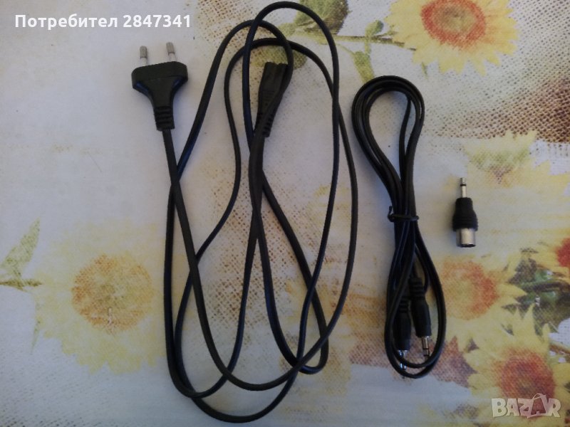 Кабел за касетофон, кабел с жак от двете страни и жак с букса, снимка 1