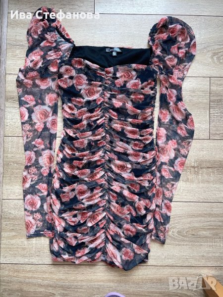 парти коктейлна  официална еластична рокля флорален десен рози  квадратно деколте буфан ръкав  , снимка 1