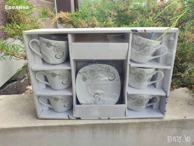 Нов сервиз чаши за кафе в опаковката, снимка 1