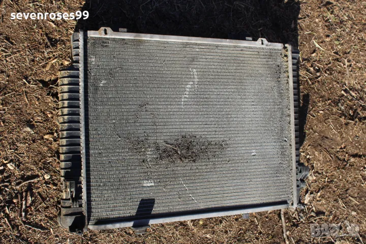 Радиатор воден Мерцедес Екласа S210 E320 cdi MB E class, снимка 1