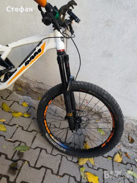 Амортисьорна вилка  RockShox Rock Shox Lyrik, снимка 1