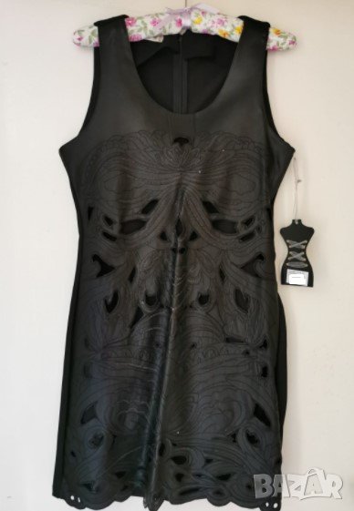 ЕКО кожа   като бродерия М размер рокля, снимка 1