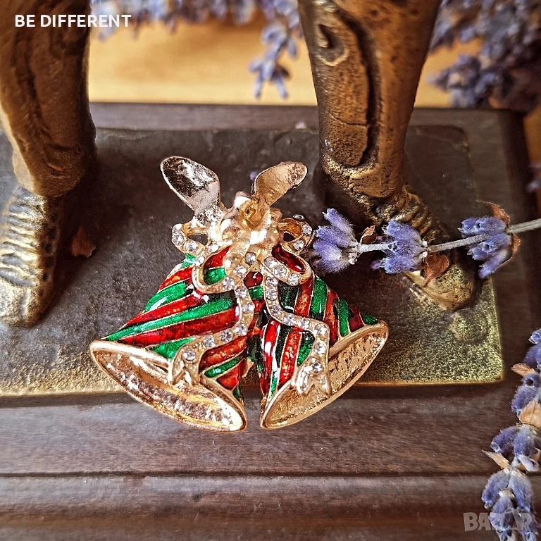 коледна брошка камбанки, снимка 1