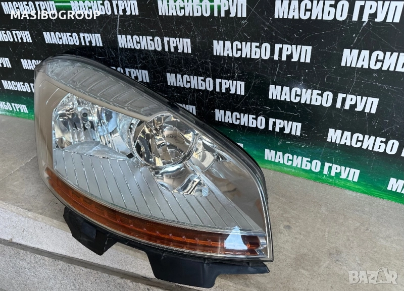 Фар десен фарове за Ситроен Ц4 Citroen C4 Picasso , снимка 1