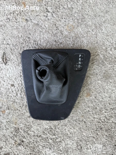 Маншон скоростен лост автомат БМВ Е90 91 BMW, снимка 1