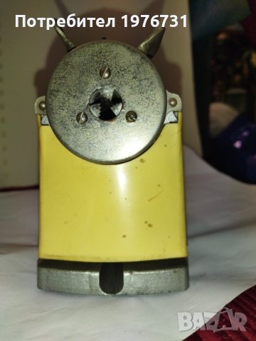 Старинна Острилка за моливи с различни дебелини 