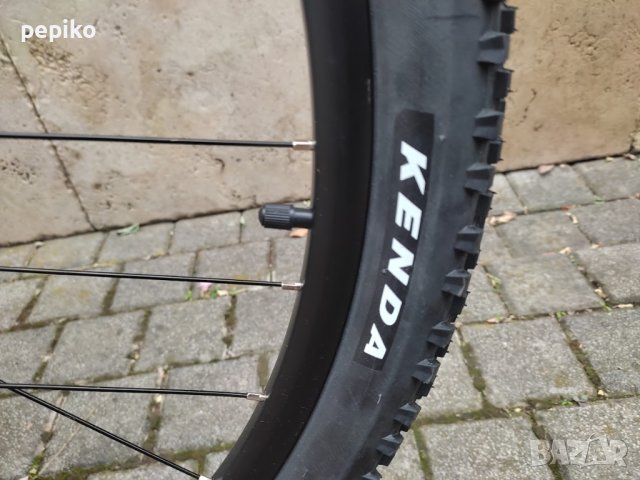 Продавам колела внос от Германия алуминиев мтв велосипед SHOCKBLAZE RTHREE 29 цола амортисьор хидрав, снимка 2 - Велосипеди - 43216614