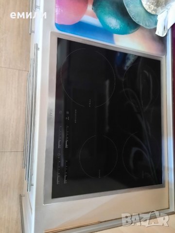  индукционен керамичен плот с 4 котлона