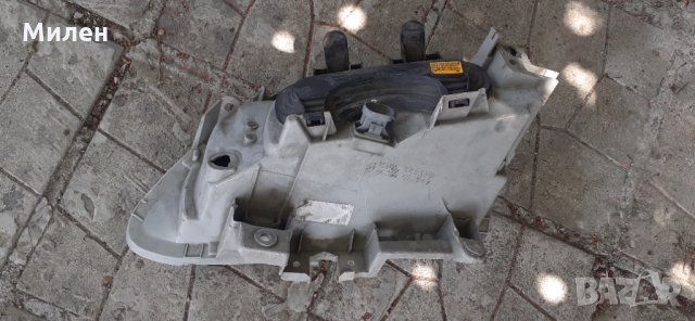Десен Фар. Рено Лагуна. 1993-2002 Година. Renault Laguna 1, снимка 2 - Части - 33539289