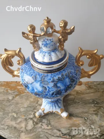 RK Dresden 46см/Дрезден голяма стара немска порцеланова ваза-урна с дръжки/херувими-ангели, снимка 2 - Вази - 48601518