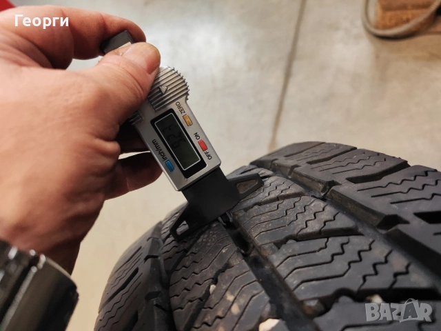 2бр.зимни гуми 205/65/16C Semperit, снимка 2 - Гуми и джанти - 52887919