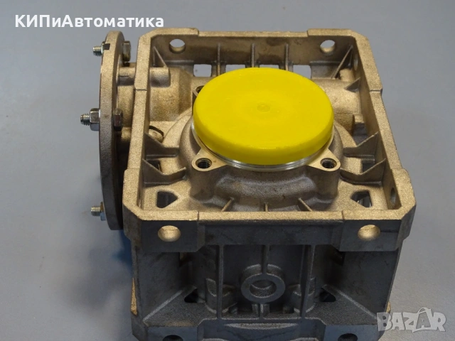 Червячен редуктор SITI MU 50 C11 Worm Reducer size-50 ratio-30, снимка 7 - Резервни части за машини - 53166345