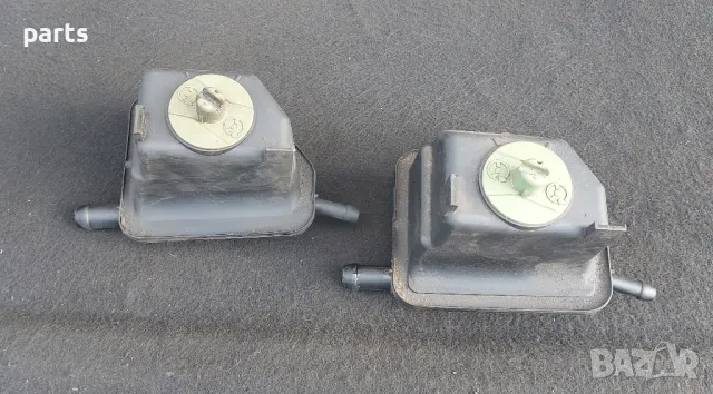 Казанче Хидравлична Течност VW Голф 4 N:312 (2) 2бр.
- Ауди A3 8L
- 1J0422371, снимка 2 - Части - 50179318