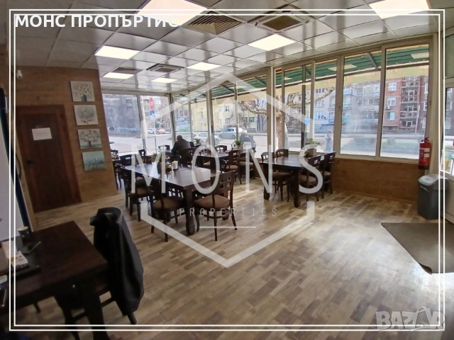 Търговско помещение в централната част на гр. Велико Търново., снимка 9 - Заведения - 53519608