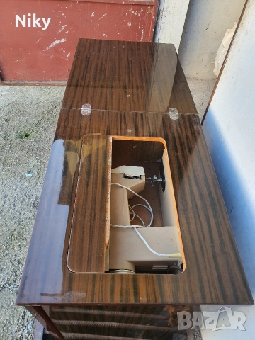 Шевна машина Лучник , снимка 2 - Шевни машини - 52773540