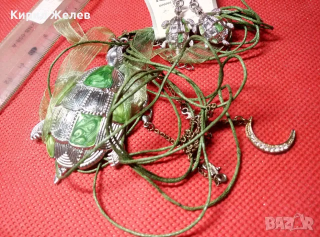 СРЕБРИСТ БИЖУТЕРИЕН ВИНТИДЖ АРТ КОМПЛЕК КОЛИЕ и ОБЕЦИ с КОСТЕНУРКИ 47365, снимка 8 - Бижутерийни комплекти - 47285625