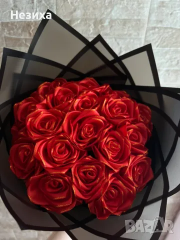 Букет от сатенени рози , снимка 5 - Подаръци за жени - 48233463