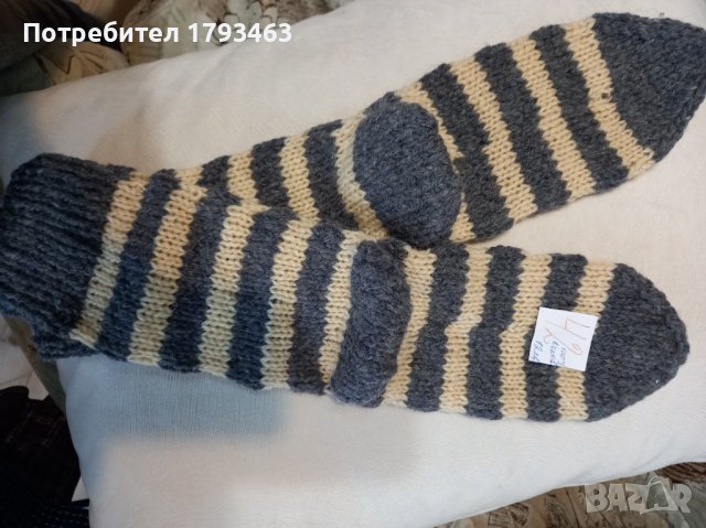 Ръчно плетени чорапи 42 размер от вълна, снимка 1 - Мъжки чорапи - 39334888